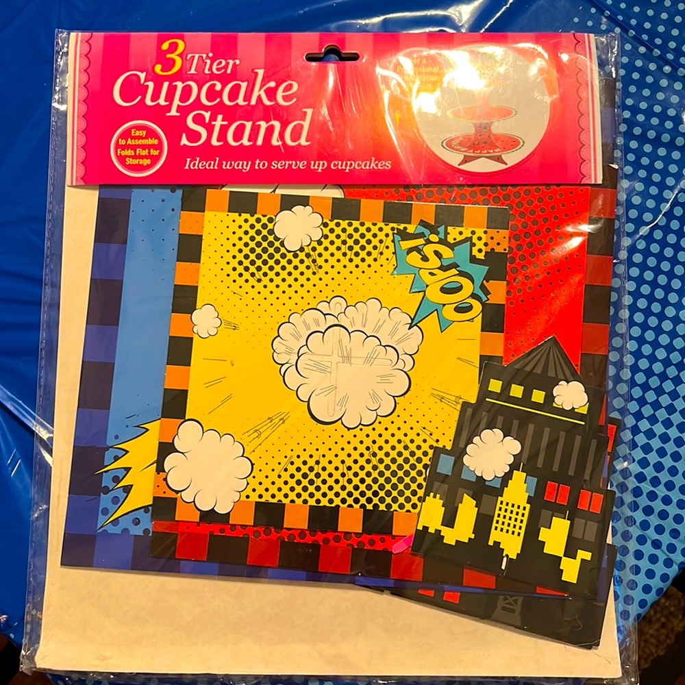 Superheroes cupcake stand and cupcake toppers